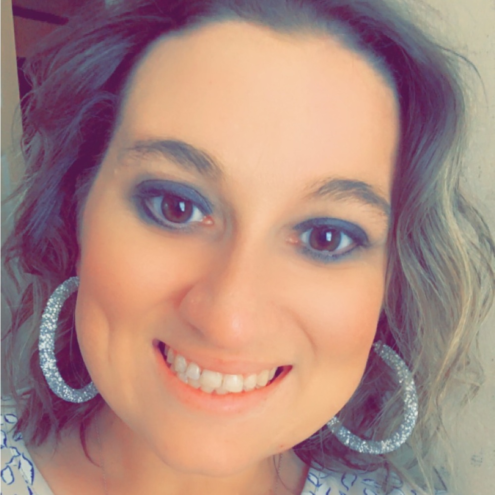 Meet your Posher, Kaci